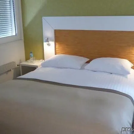 Le Leman Hotel 3*